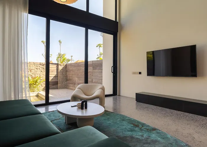 リゾート Ecoverse & By Oxo - Nyanyi Beach, Bali 4*